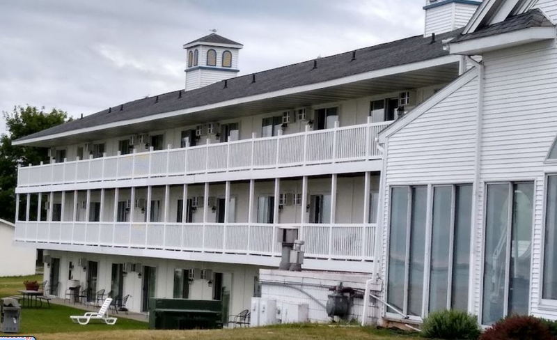Baymont St Ignace (Georgian House) - Baymont (newer photo)